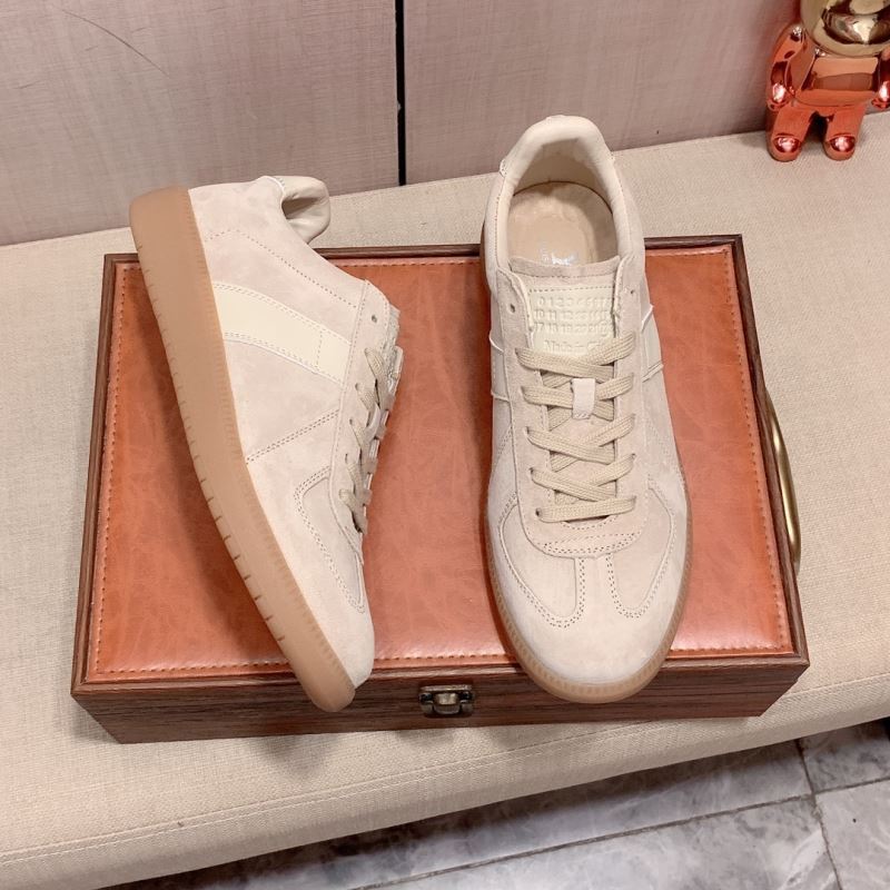 Louis Vuitton Low Shoes